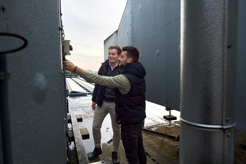 Overleg bouwplaats - Technisch adviseur en engineer werktuigbouwkunde